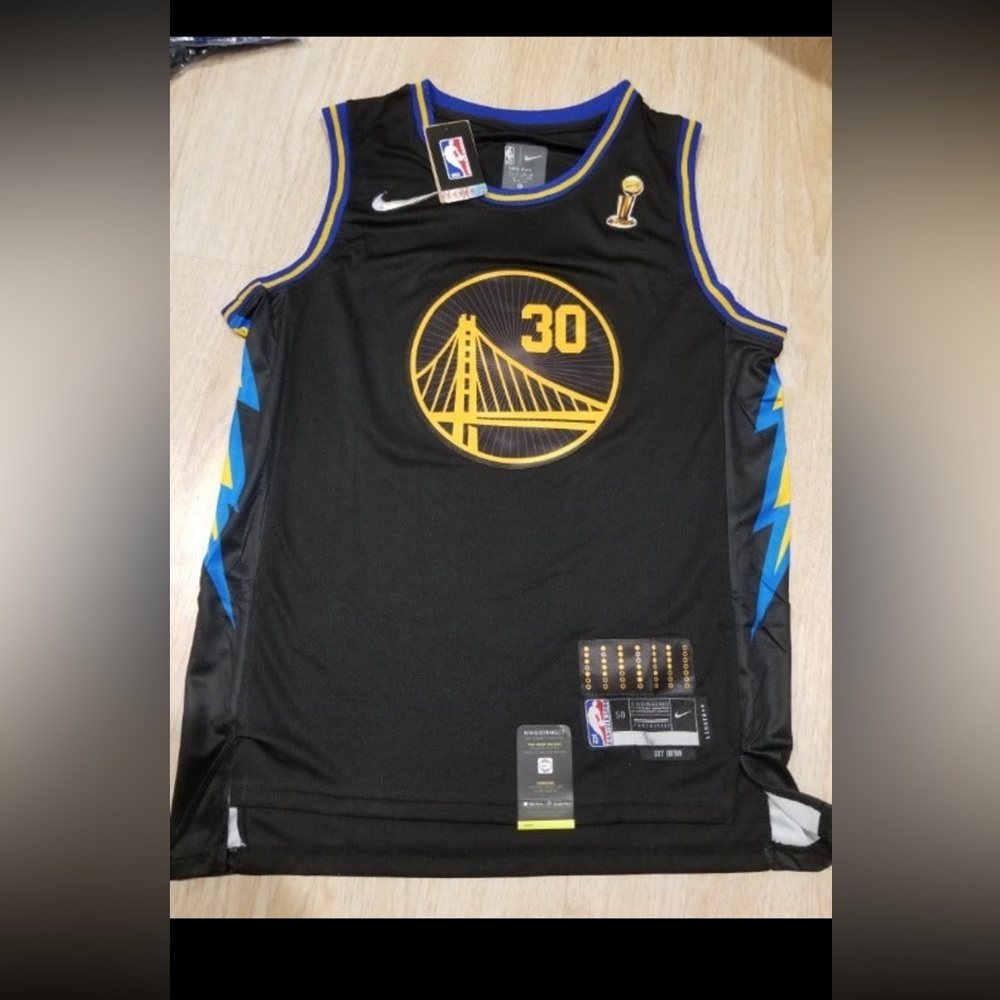 Stephen Curry 2021-22 Golden State Warriors finals 2022 Jersey Large
